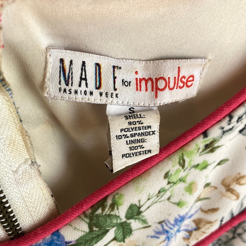 MADE | Spring Floral Dress - Picture 7 of 8